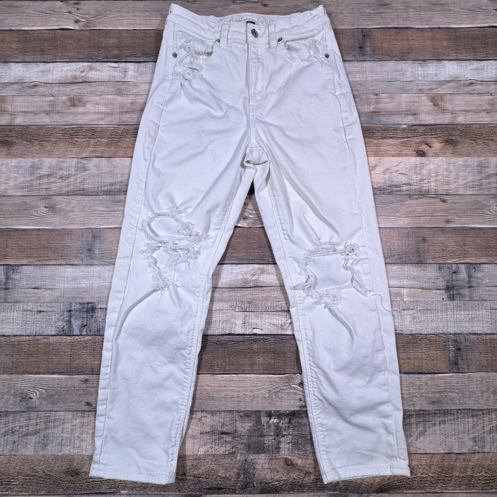 American Eagle Women's Mom Straight Jeans White Size 4 Distressed Stretch Denim